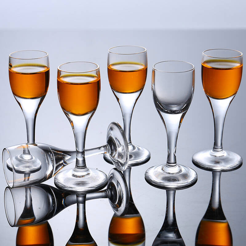 Juego de 6 Copas de Vino Peque - Wine Beer Spirit reseña y precio