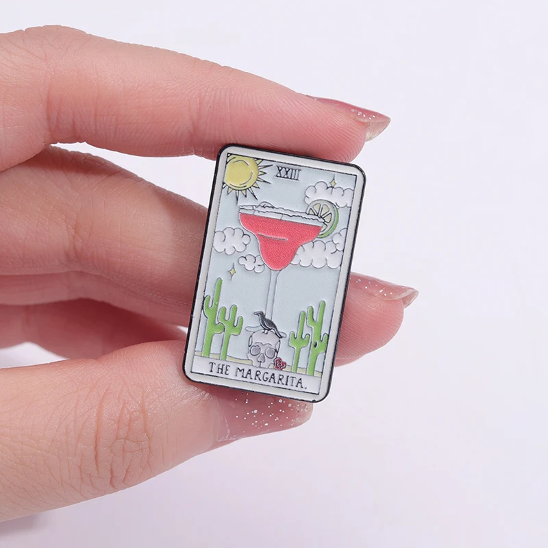 Alfileres esmaltados de Tarot  - Wine Beer Hat reseña y precio