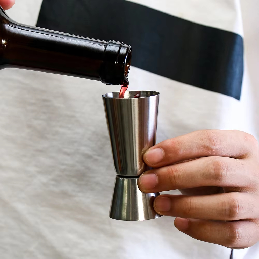 Taza medidora de cóctel de ace - Spirit Measure Jigger reseña y precio